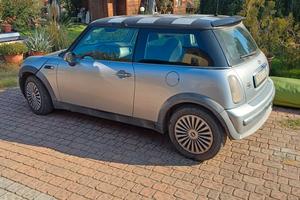 Mini Benzina 