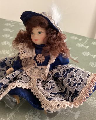 Bambolina in porcellana