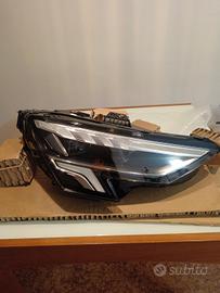 faro anteriore dx Audi A3 NUOVO 8y0 941 034