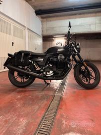 Moto Guzzi v7 stone III