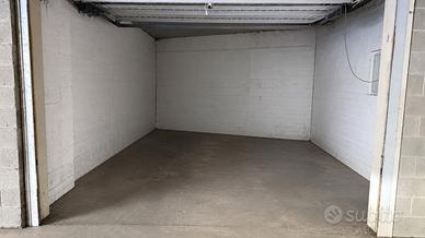 Garage e/o laboratorio a Sarre