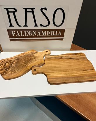 2 Taglieri in legno d’ulivo Made in Calabria