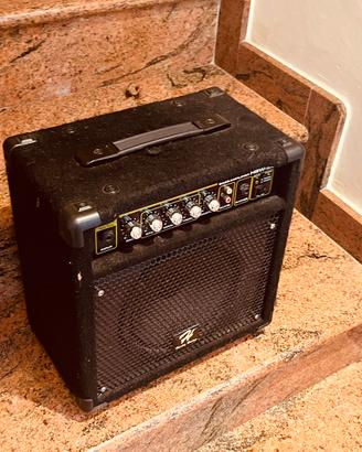 Amplificatore harley benton  per basso elettrico