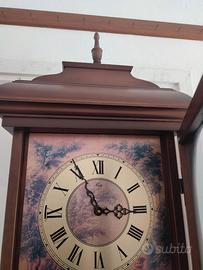 Orologio a pendolo da terra