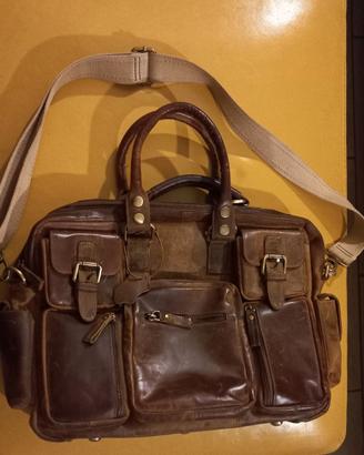 Borsa a tracolla in cuoio fatta a mano per pc