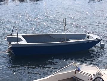 Barca Trimarano 