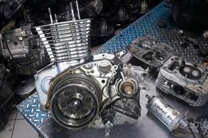 Savage 650 '86-97 : carter albero frizione cambio