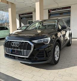Audi Q3 35 TDI S tronic Business Advanced