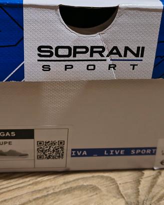 Scarpe da uomo nuove