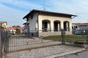 Fino Mornasco vendita villa singola