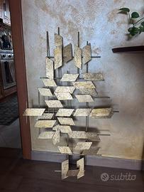 Quadro in ferro battuto color oro da appendere