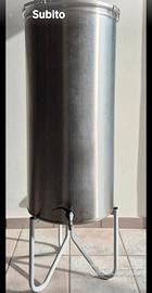 Contenitore olio