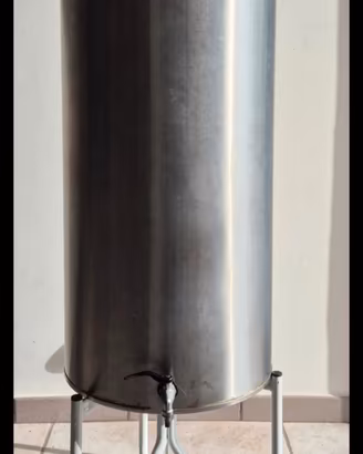 Contenitore olio