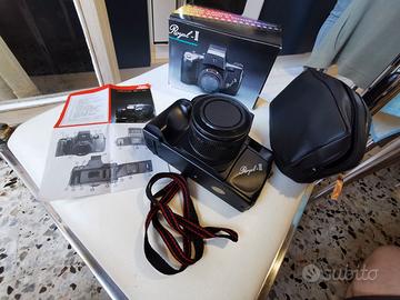 Macchina fotografica Royal II 35 mm vintage 