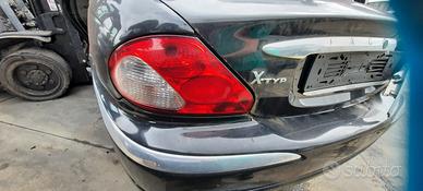 JAGUAR X-TYPE V6 2003 - FARO POSTERIORE SINISTRO