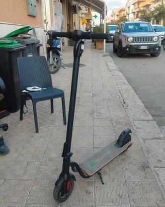 monopattino elettrico 