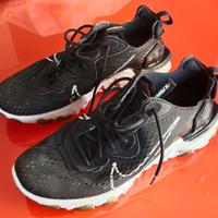 Sneakers NIKE misura piede 44