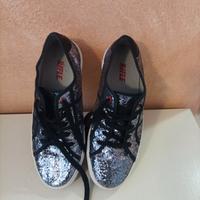 scarpe glitterate donna, marca Rifle.