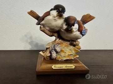 Statuina porcellana Capodimonte Giuseppe Armani