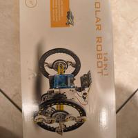 Giocattolo robot solare da costruire