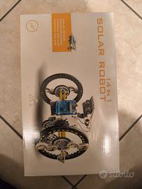 Giocattolo robot solare da costruire