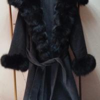 cappotto con pelliccia sintetica  rimovibile 