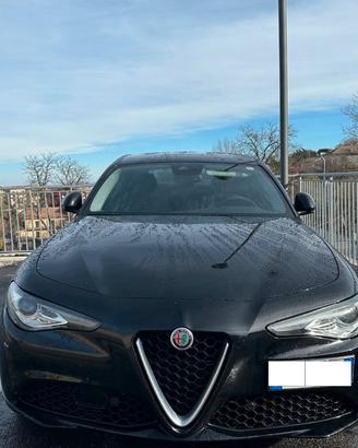 ALFA ROMEO GIULIA Q4