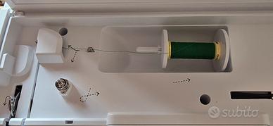 Macchina da cucire/ricamatrice Bernette