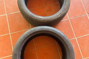 2 Gomme usate 215 40 R17 87Y