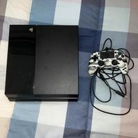 PlayStation 4 (1º modello) totalmente nera!