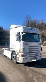 Trattore stradale Scania 480