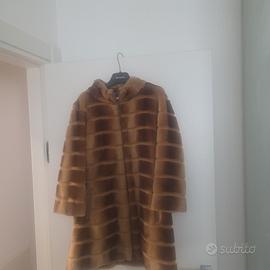 pelliccia eco Trussardi 