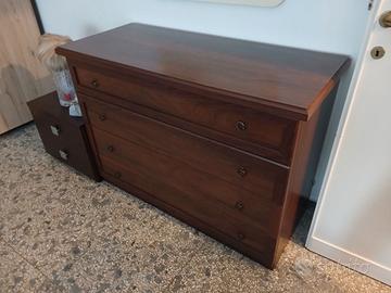 cassettiera, comò 4 cassettoni (107x81x45).