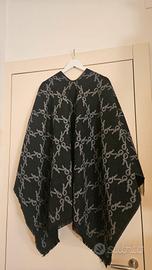 Mantella grigia Roberta di Camerino 