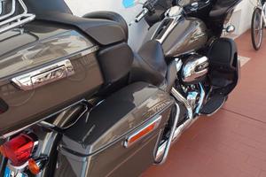 Harley davidson road glide ultra
