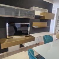 parete attrezzata sospesa