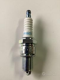 Candela di accensione NGK BPR6ES