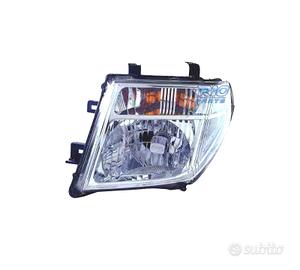 FANALE SINISTRO PER NISSAN NAVARA PICK-UP 05-08 E 