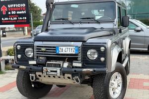 Land Rover Defender 90 2.4 TD4 4 POSTI 3 PORTE E