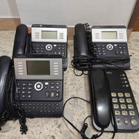 4 telefoni Alcatel