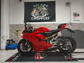 Ducati Panigale v2 