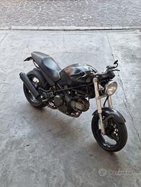 DUCATI MONSTER 600