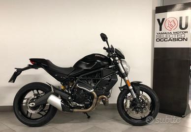 DUCATI Monster 797 Naked