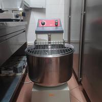 Impastatrice professionale per pizzeria
