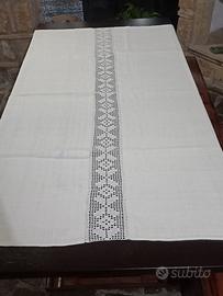 Tovaglia uncinetto fatta a mano