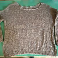 Cardigan traforato e maglioncino marrone