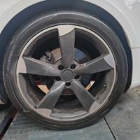  N4 cerchi da 19 Audi completi di gomma 
