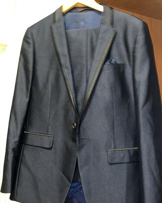 completo da uomo molto elegante taglia 48
