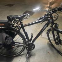 Bici KTM telaio carbonio