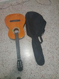 chitarra acustica 